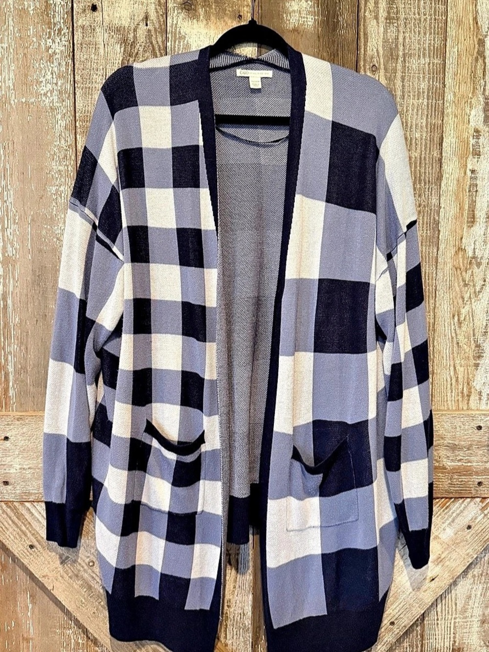 Cato Plaid Cardigan in Blue & White Size Large. Front pockets!